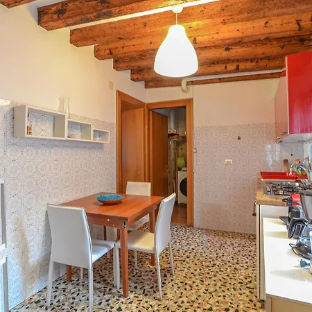 Lovely In With Wifi Apartment