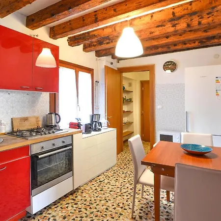 Apartamento Lovely In With Wifi