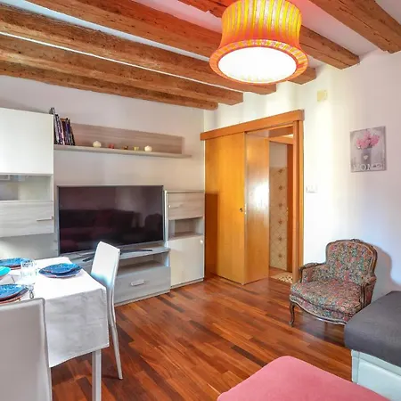 Lovely In With Wifi Apartamento *